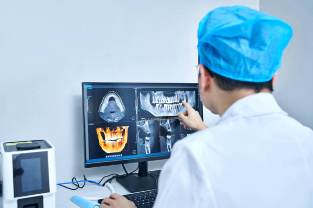 Best Emergency Dentist for Knocked-Out Tooth in Green Tree, PA