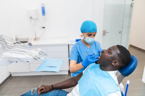 Best Holiday Emergency Dentist in Green Tree, PA